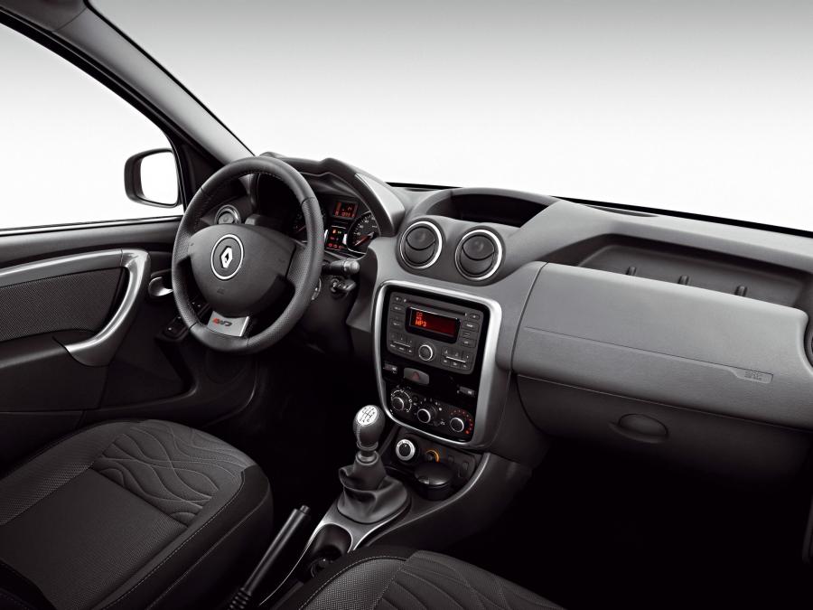  Renault Duster 2011 года  (BR) (фото 17 из 25)